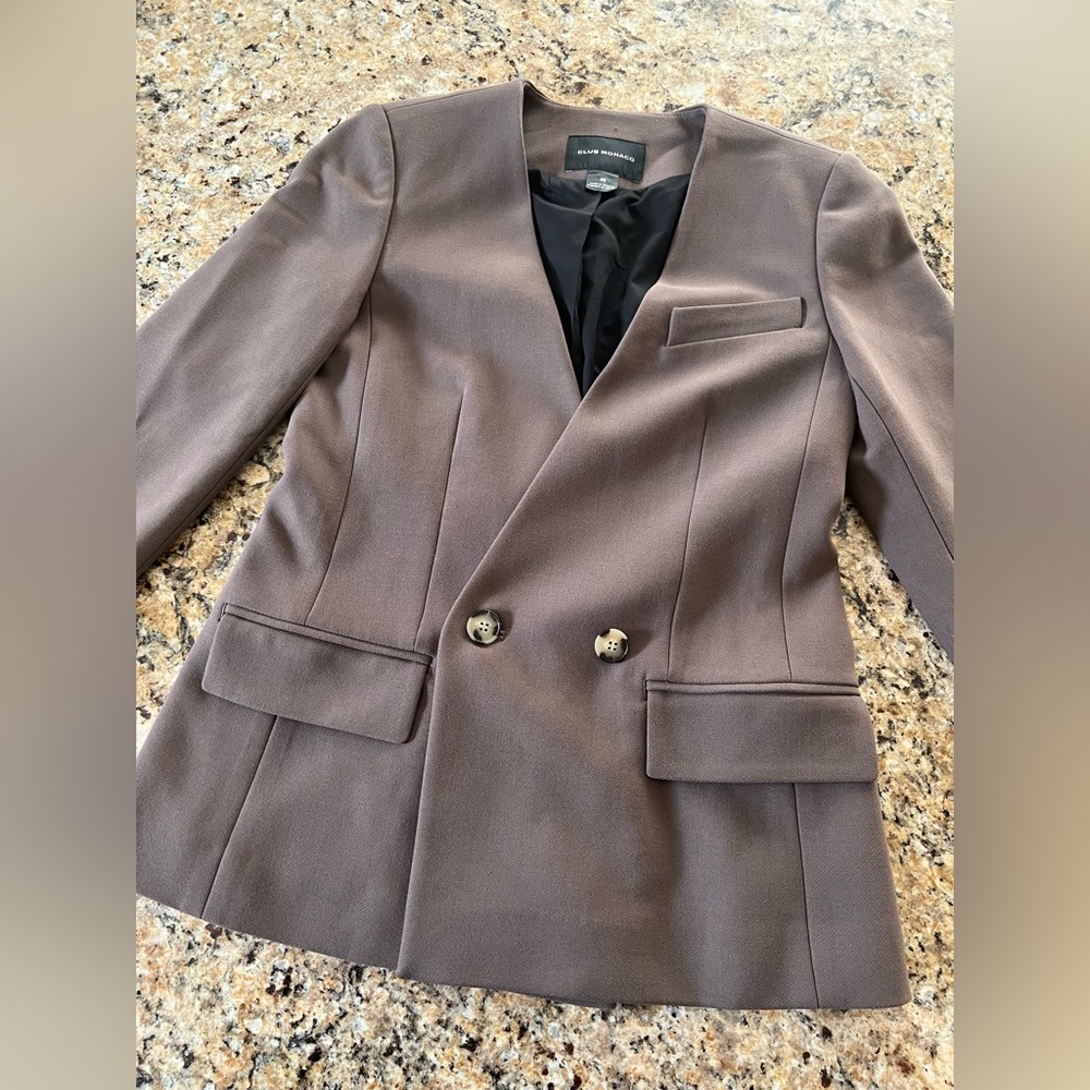 Women’s Club Monaco Blazer size 00 Excellent Condition